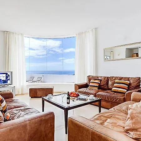 Sleeps 10 Pool Air Con Wifi *