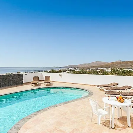 Villa Sleeps 10 Pool Air Con Wifi